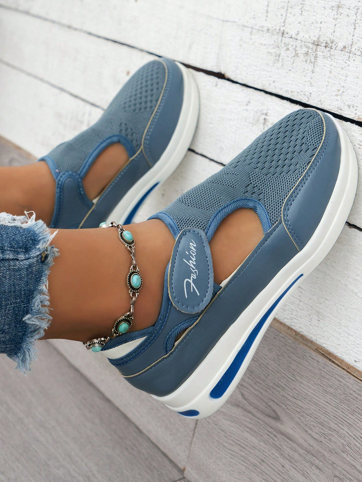 Mesh High-Top Casual Sneakers