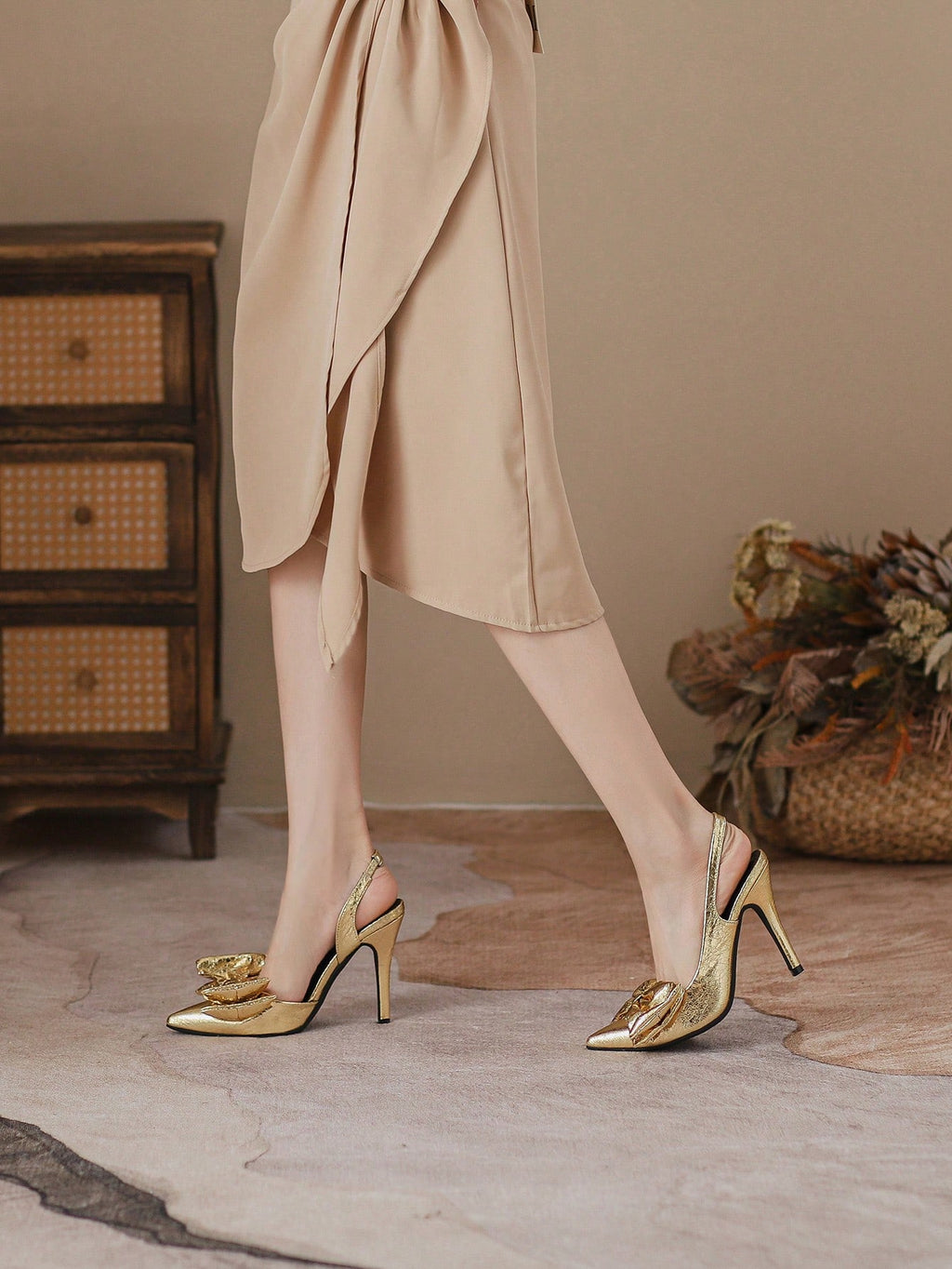Women's Elegant Pointed Toe High Heeled Sandals With Bow Knot Decoration