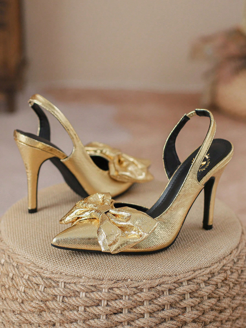 Women's Elegant Pointed Toe High Heeled Sandals With Bow Knot Decoration