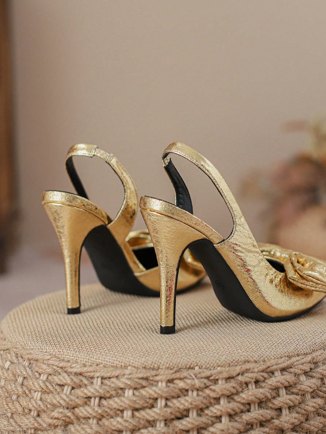 Women's Elegant Pointed Toe High Heeled Sandals With Bow Knot Decoration
