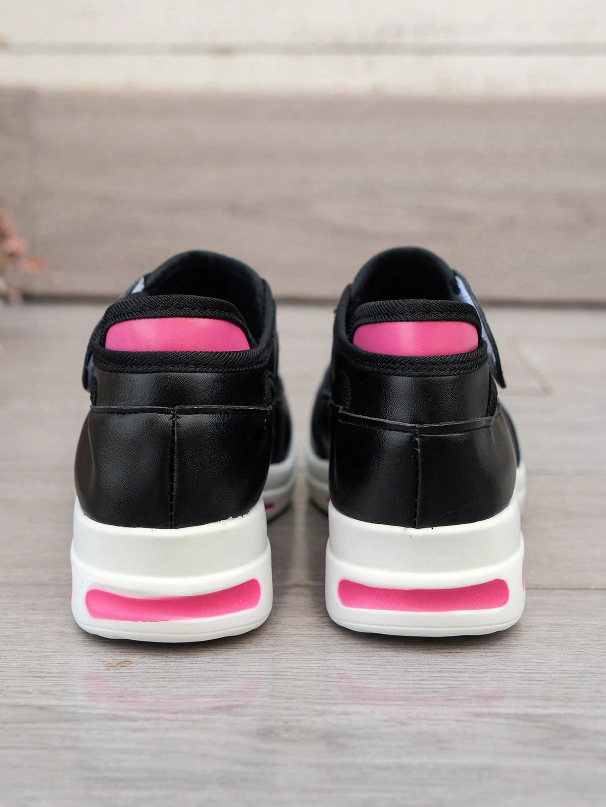 Mesh High-Top Casual Sneakers
