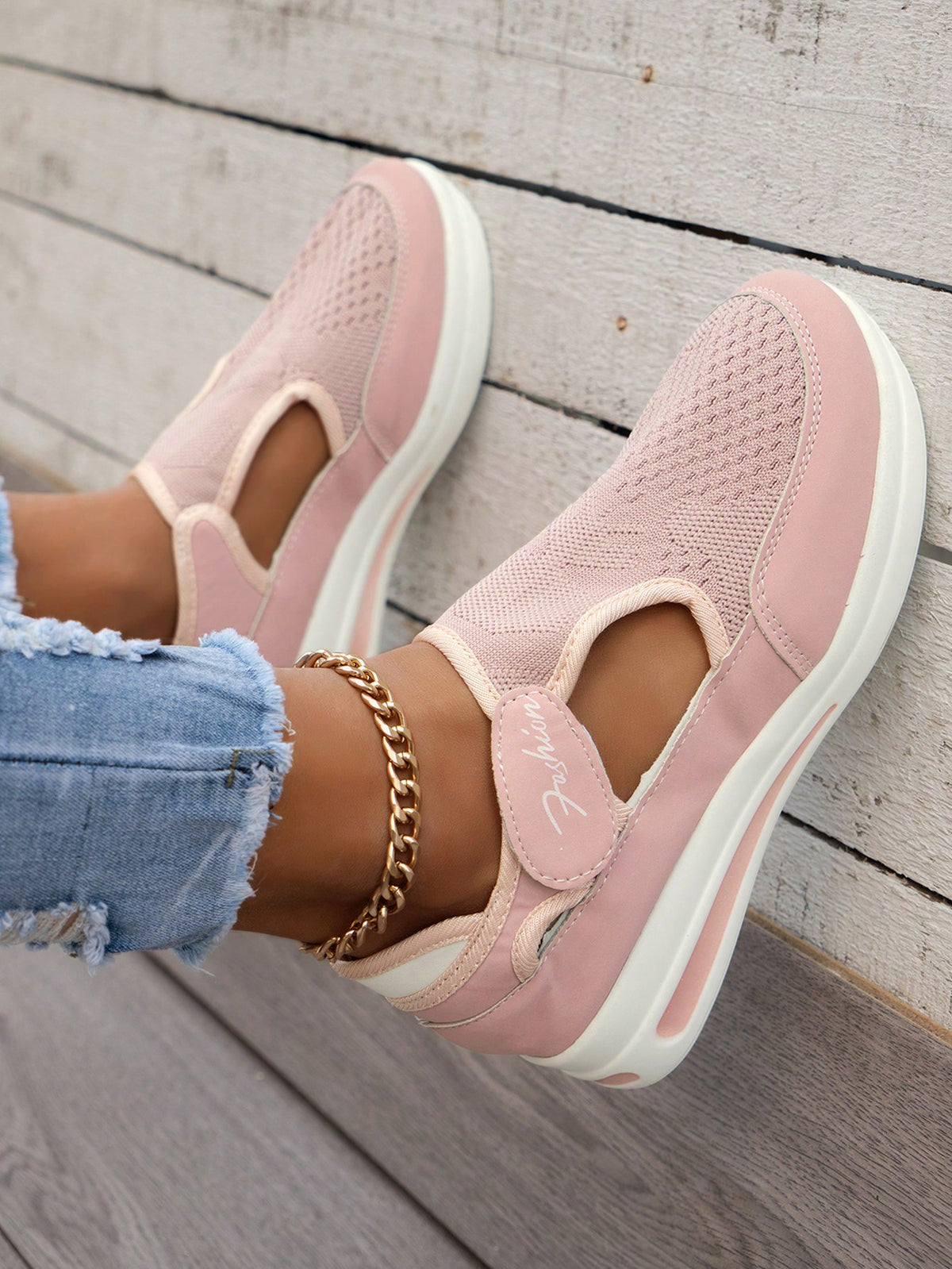 Mesh High-Top Casual Sneakers