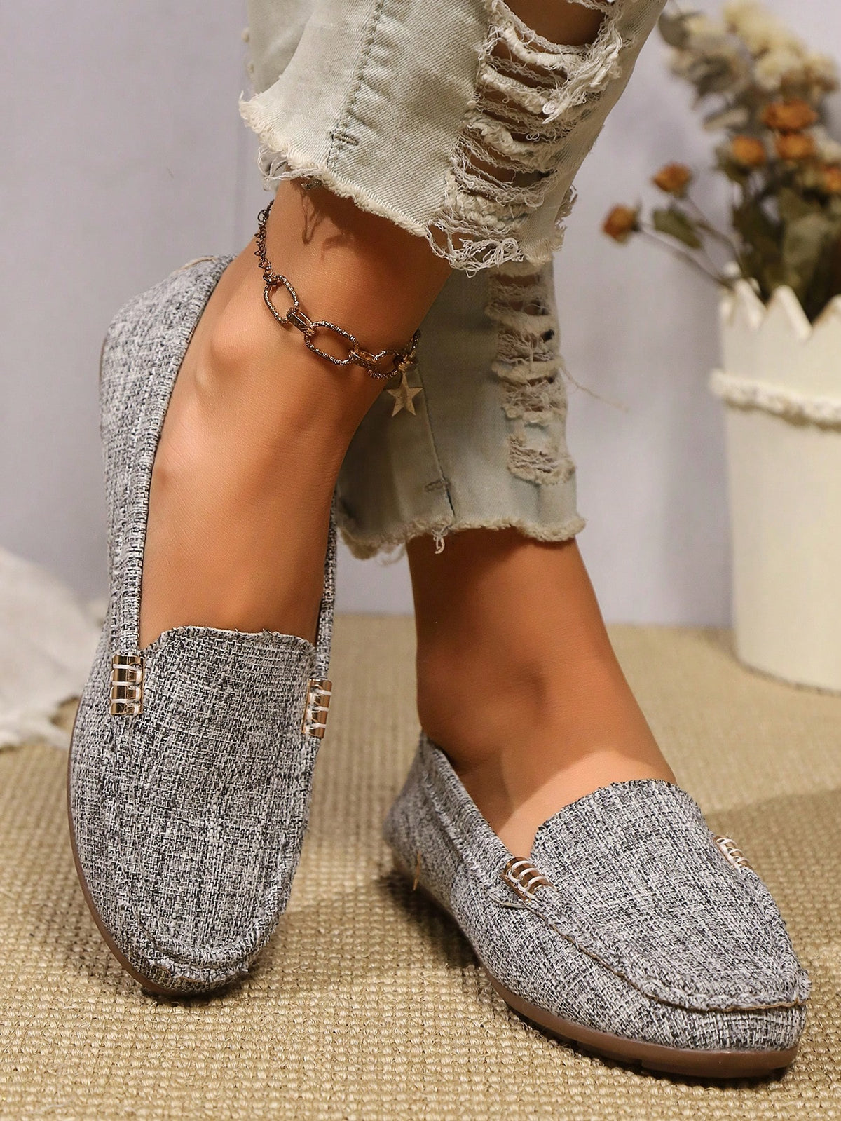 Plus Size Metal Buckle Round Toe Flats