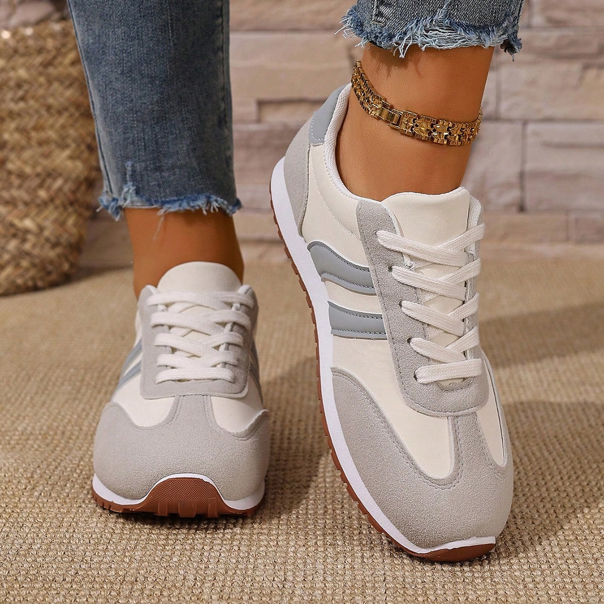 Women's Casual Lace-Up Flat Shoes