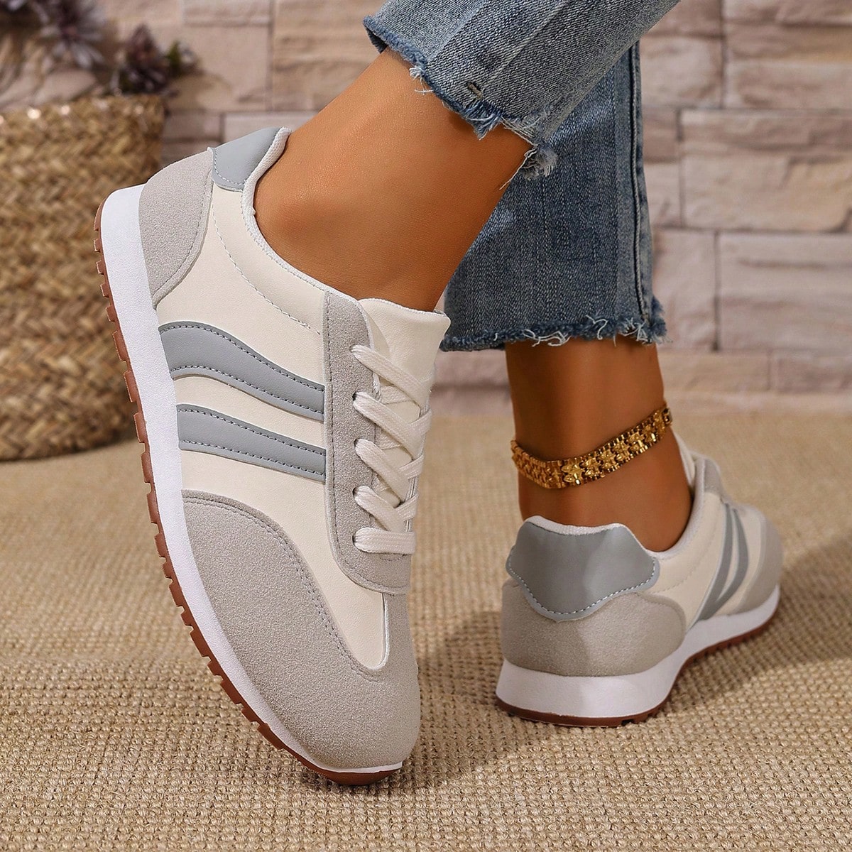 Women's Casual Lace-Up Flat Shoes