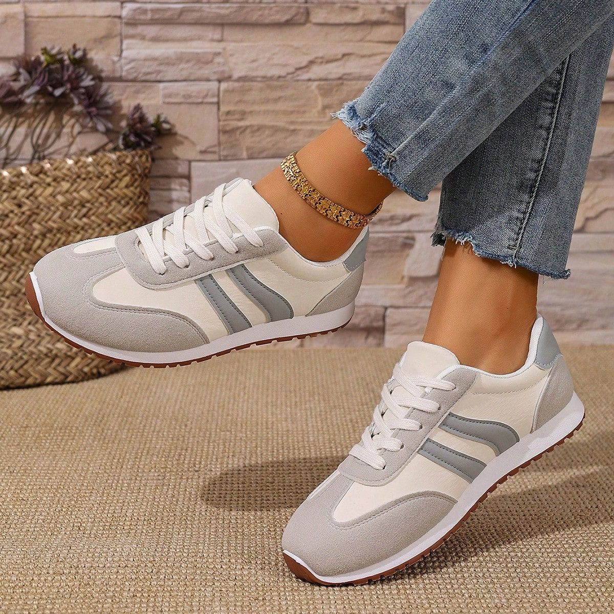Women's Casual Lace-Up Flat Shoes
