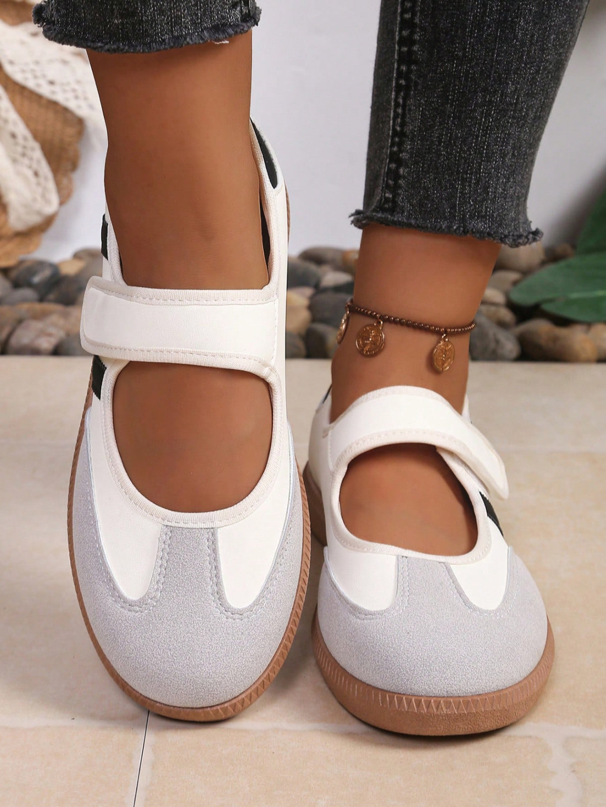 Women's Color-Block Hook & Loop Sneakers