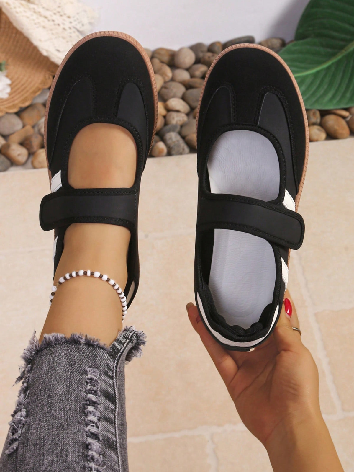 Women's Color-Block Hook & Loop Sneakers